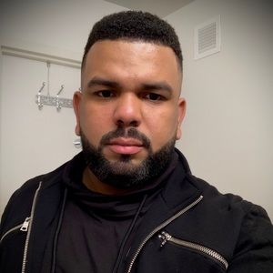 Meet your Posher, Luis